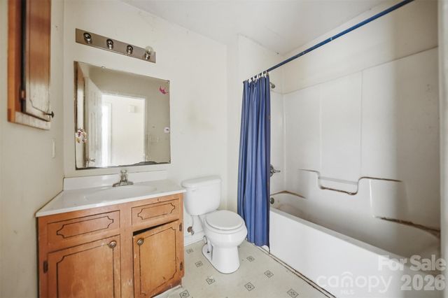 2130 Haven Circle SE, Lenoir, NC 28645