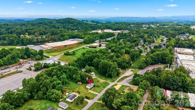 2130 Haven Circle SE, Lenoir, NC 28645