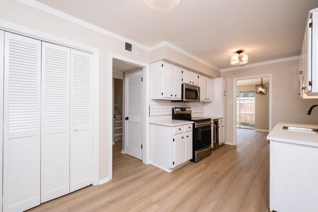 34 Kingsbridge Way, Little Rock, AR 72212