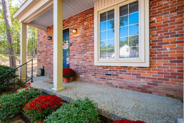 34 Kingsbridge Way, Little Rock, AR 72212