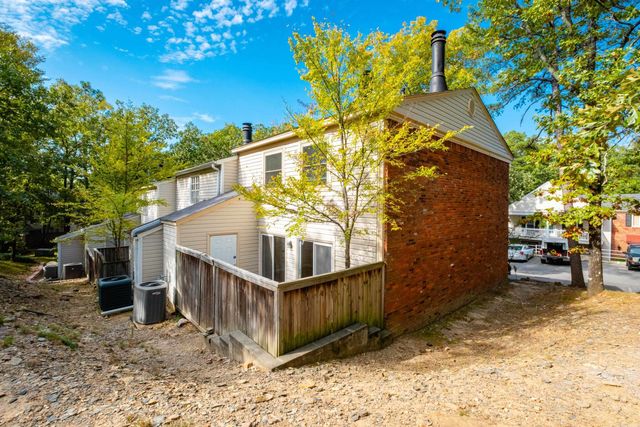 34 Kingsbridge Way, Little Rock, AR 72212