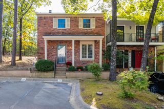34 Kingsbridge Way, Little Rock, AR 72212