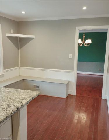 801 W Parkway Avenue, High Point, NC 27262