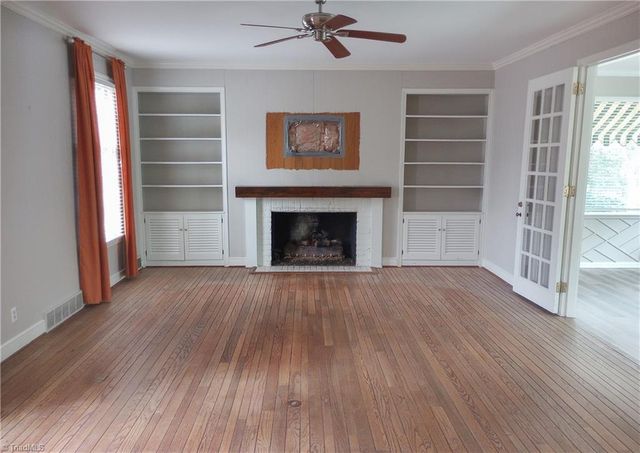 801 W Parkway Avenue, High Point, NC 27262