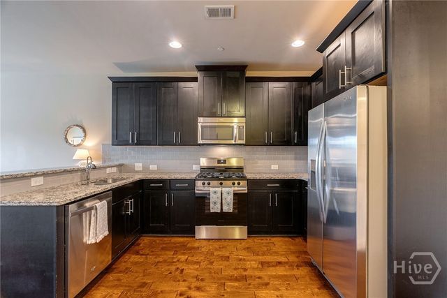 7510 Stoneridge Drive, Atlanta, GA 30328