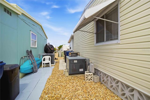 2107 PALMA SOLA BOULEVARD 10, Bradenton, FL 34209