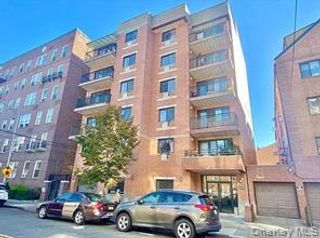91-06 Whitney Avenue 6A, Elmhurst, NY 11373