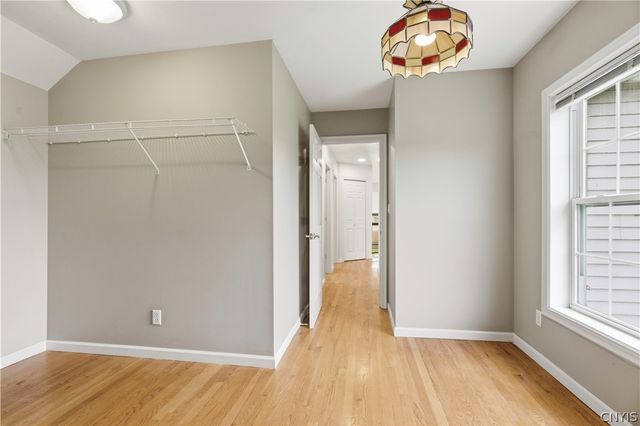 5820 East Seneca, Onondaga, NY 13078