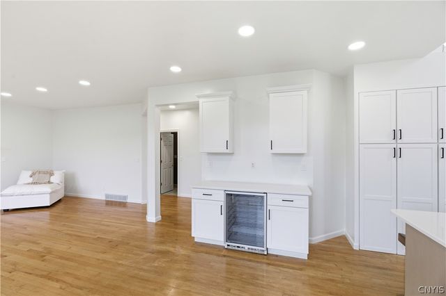 5820 East Seneca, Onondaga, NY 13078
