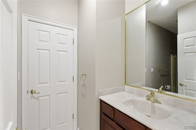 5820 East Seneca, Onondaga, NY 13078