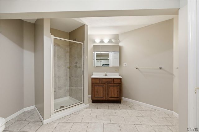 5820 East Seneca, Onondaga, NY 13078