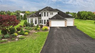 5820 East Seneca, Onondaga, NY 13078
