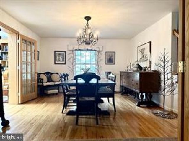 8208 THOREAU DR, Bethesda, MD 20817