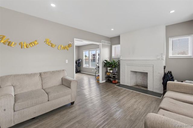 20 W Nevada Street, Detroit, MI 48203