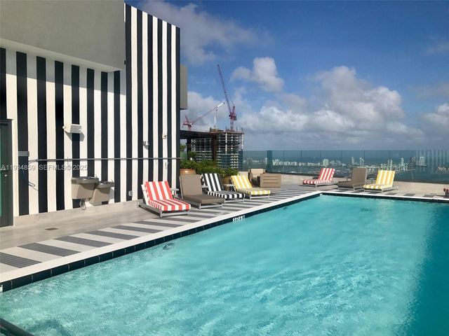 1300 S Miami Ave 2406, Miami, FL 33130