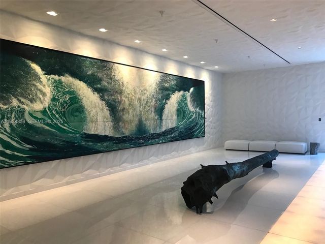 1300 S Miami Ave 2406, Miami, FL 33130