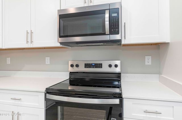 102 Jantz Drive, Lafayette, LA 70506