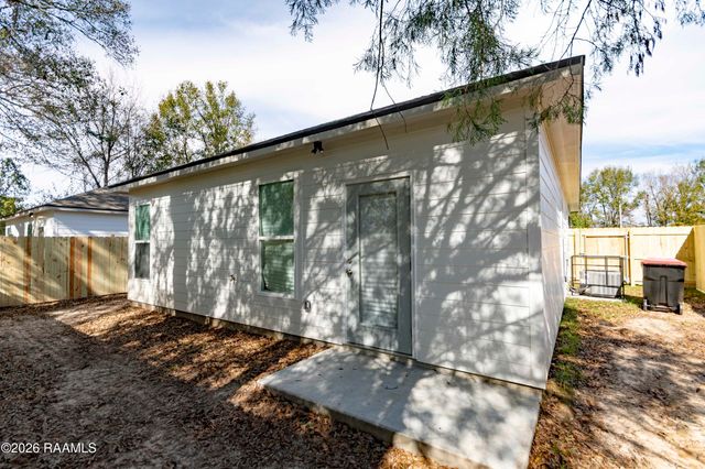 102 Jantz Drive, Lafayette, LA 70506