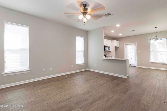 102 Jantz Drive, Lafayette, LA 70506