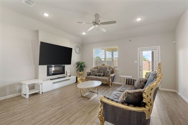 1436 Black Canyon Avenue, Royse City, TX 75189