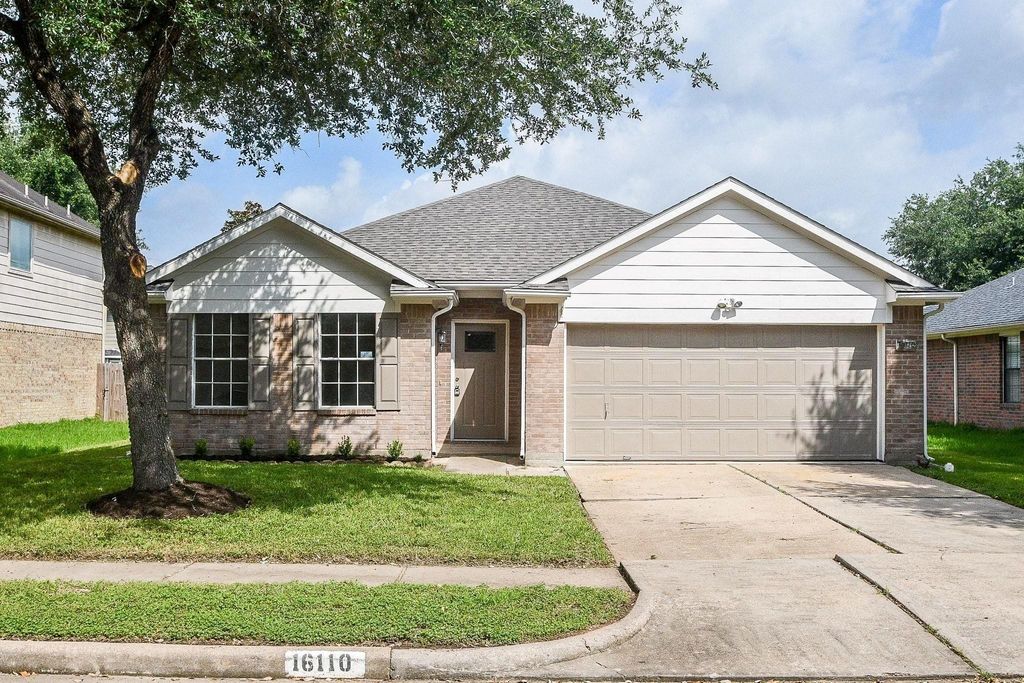 16110 Darwood Court, Houston, TX 77083