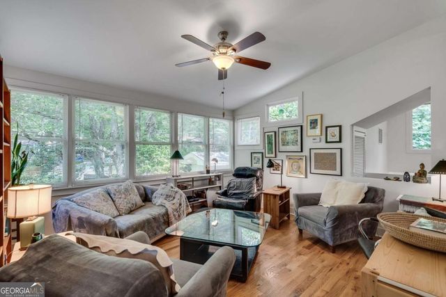4621 Lakeshore Drive, Pine Lake, GA 30072