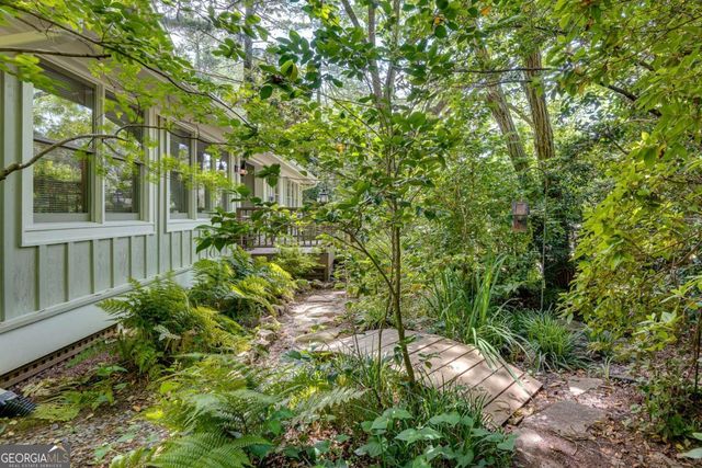 4621 Lakeshore Drive, Pine Lake, GA 30072