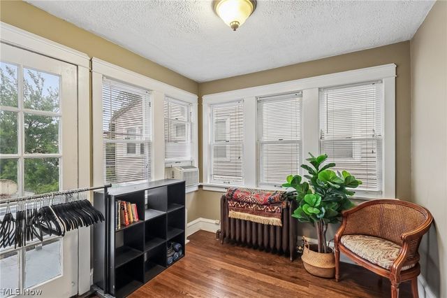 1243 Edwards Avenue, Lakewood, OH 44107