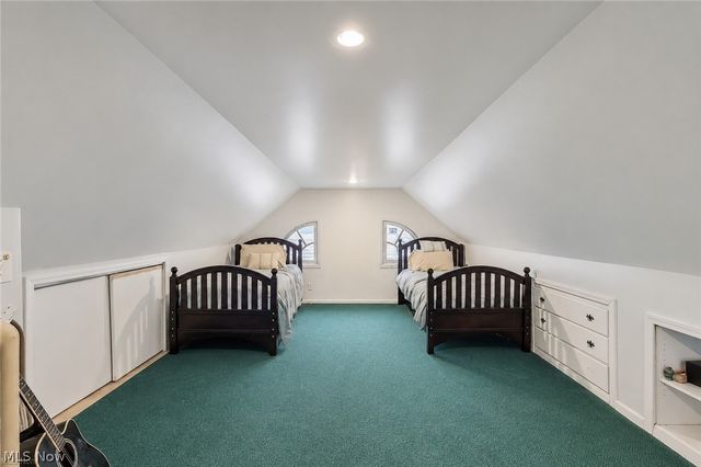 1243 Edwards Avenue, Lakewood, OH 44107