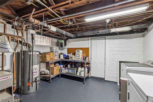1243 Edwards Avenue, Lakewood, OH 44107
