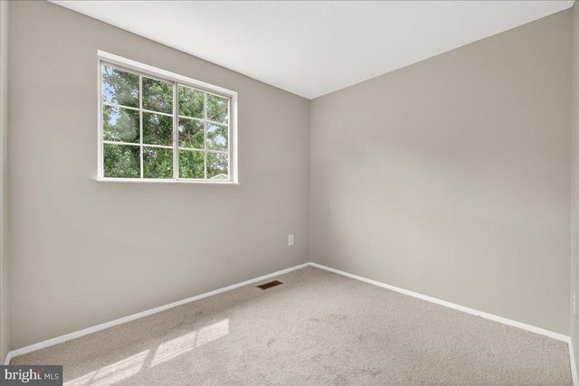 1740 HEATHER LN, Frederick, MD 21702