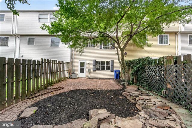 1740 HEATHER LN, Frederick, MD 21702