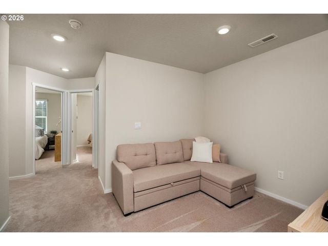 2911 N 3RD Way, Ridgefield, WA 98642