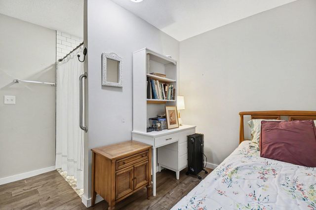 636 Village Lane, Georgetown Twp, MI 49428