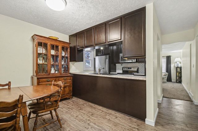 636 Village Lane, Georgetown Twp, MI 49428