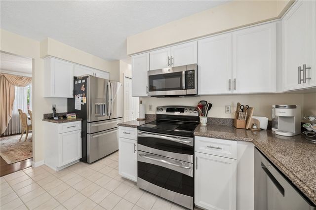 95 William Dr, North Strabane, PA 15317
