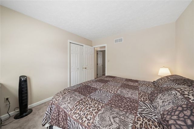 95 William Dr, North Strabane, PA 15317