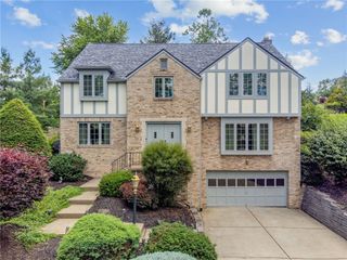 95 William Dr, North Strabane, PA 15317