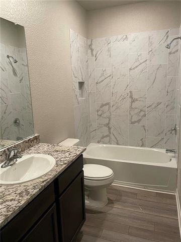 143 Constitution ST, Liberty Hill, TX 78642