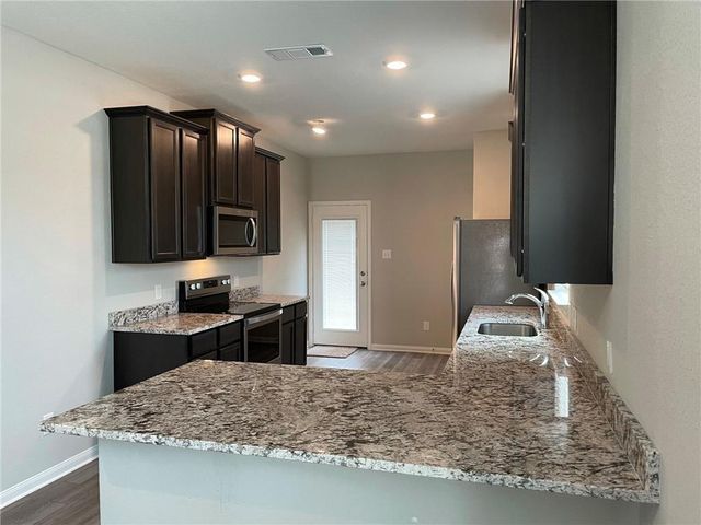 143 Constitution ST, Liberty Hill, TX 78642