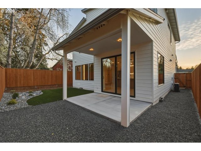 6623 Ne 27TH Pl, Vancouver, WA 98665