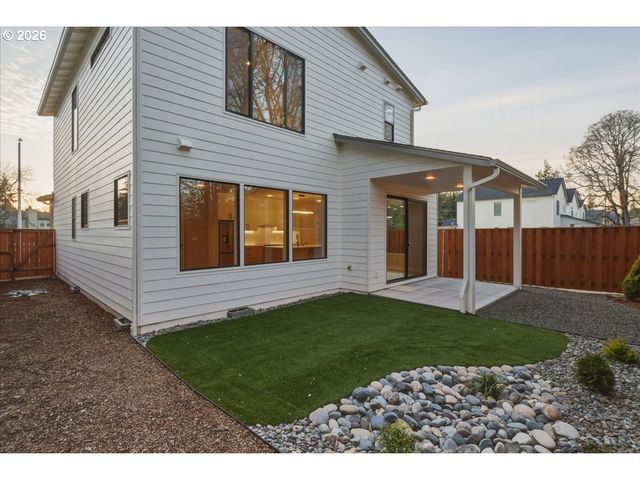 6623 Ne 27TH Pl, Vancouver, WA 98665