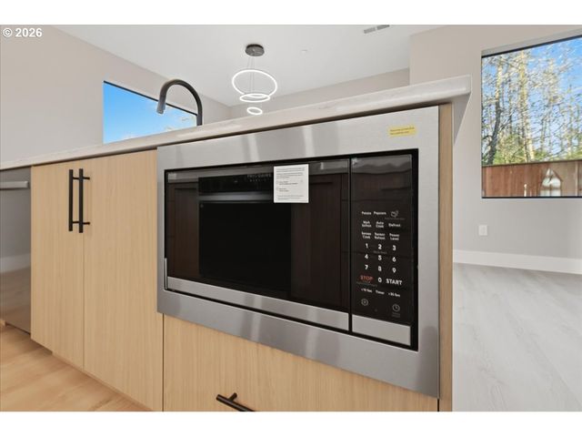 6623 Ne 27TH Pl, Vancouver, WA 98665