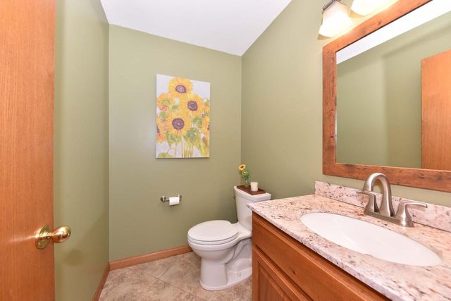 1266 Kennedy DRIVE, Hartford, WI 53027
