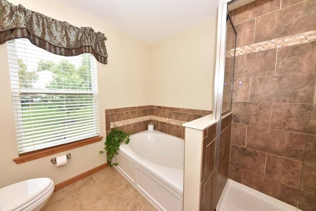 1266 Kennedy DRIVE, Hartford, WI 53027