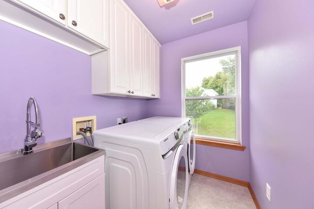 1266 Kennedy DRIVE, Hartford, WI 53027