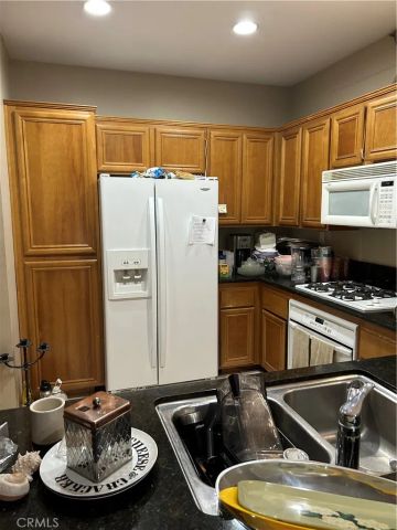 23415 Shorebreak Lane 60, Valencia, CA 91355