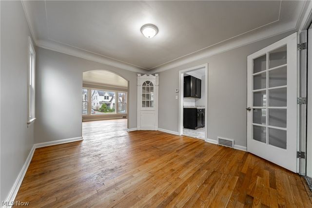 3601 Tullamore Road, University Heights, OH 44118