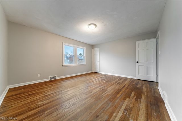 3601 Tullamore Road, University Heights, OH 44118