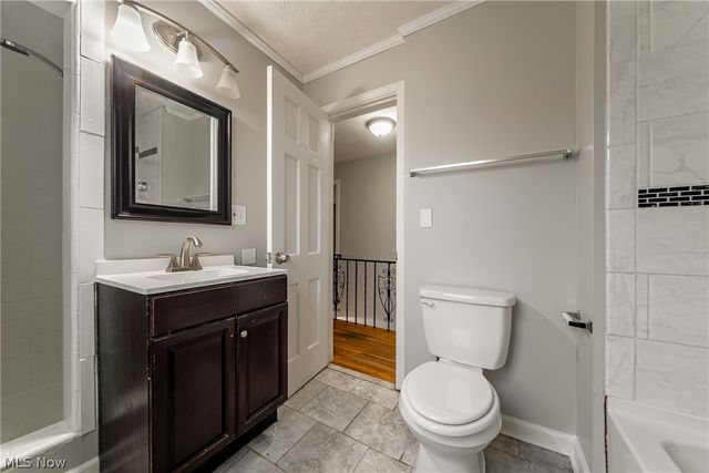 3601 Tullamore Road, University Heights, OH 44118